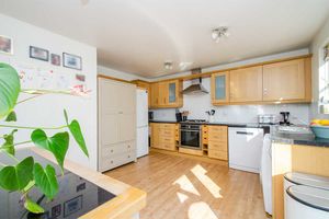 Photo 27- click for photo gallery